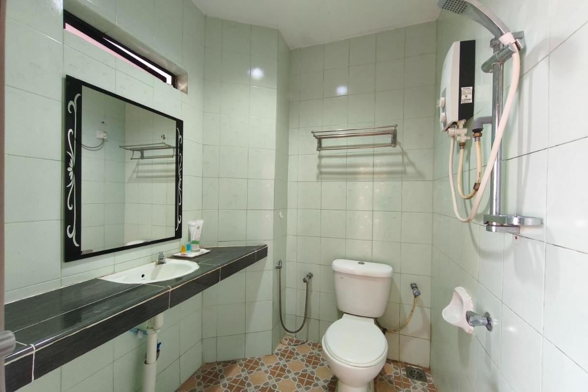 Darul Salam Inn - Housity
