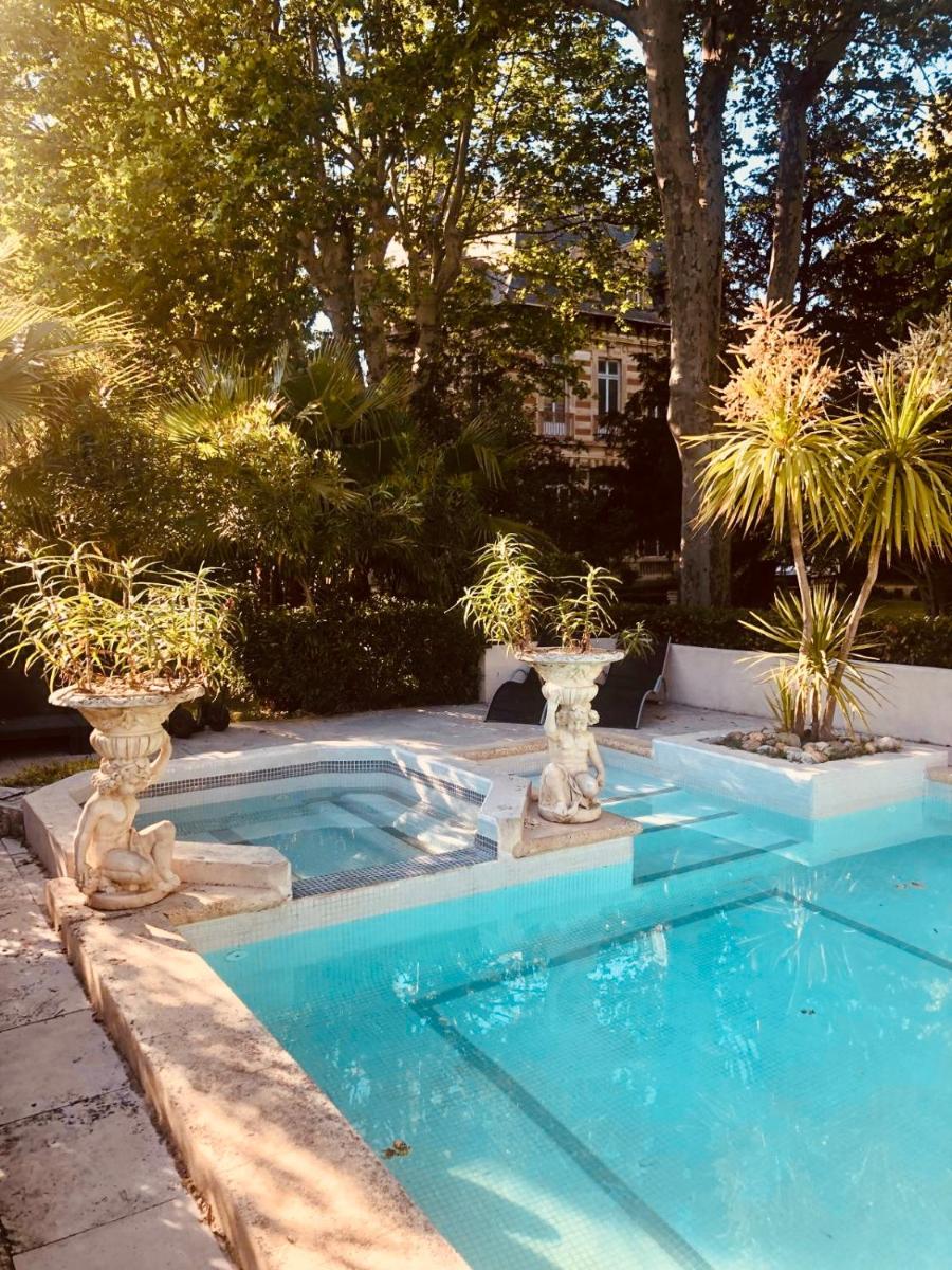 chateau Laprade Narbonne - Housity