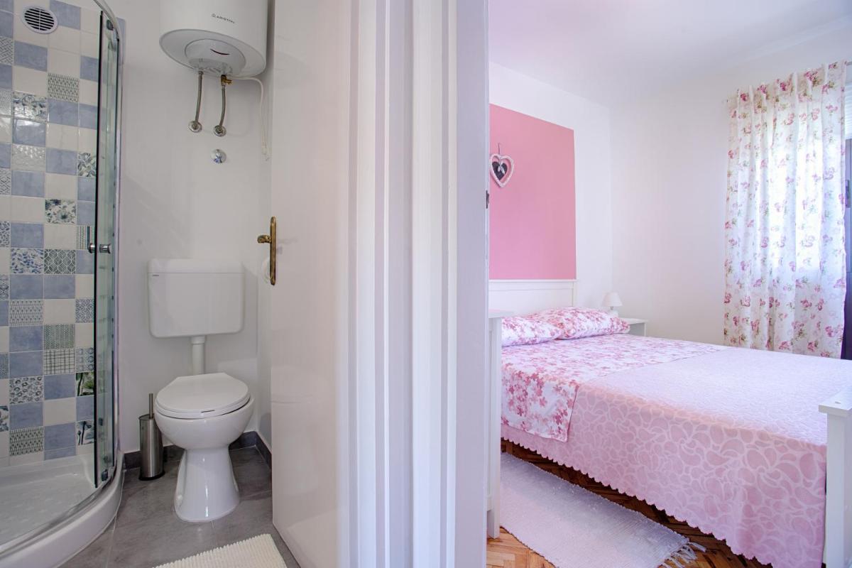 Apartment Dijana Podstrana - Housity