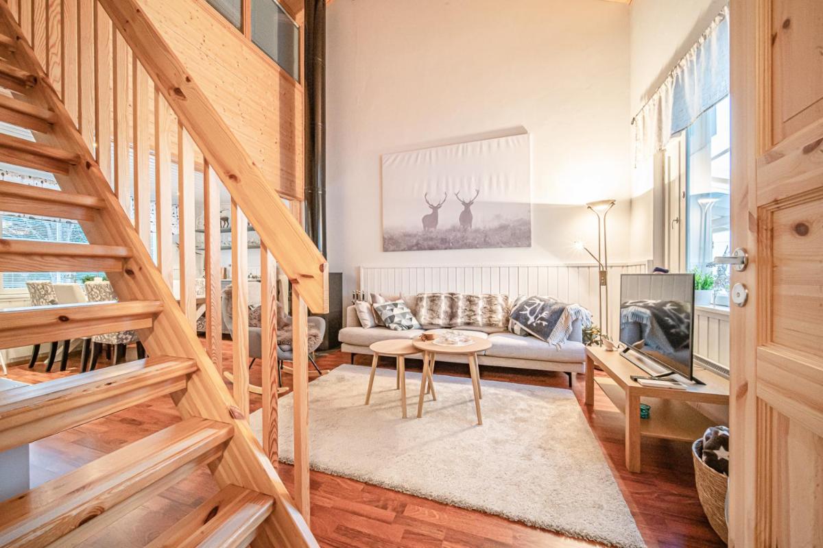 Levi Keskusta, Kätkä Kaksi - Housity