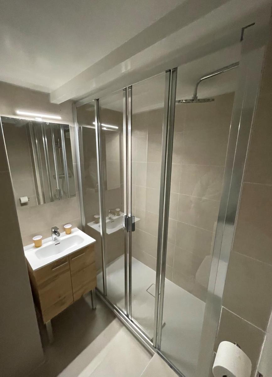 Hotel Cristol - Housity
