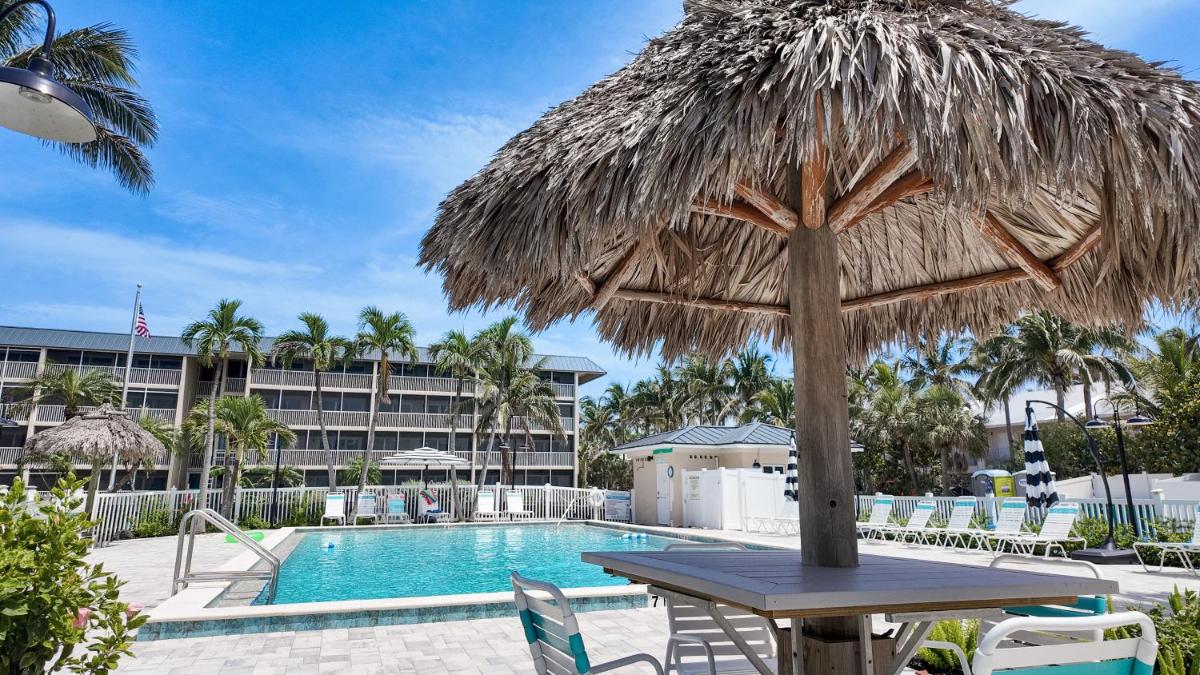 Sanibel Siesta on the Beach - Housity