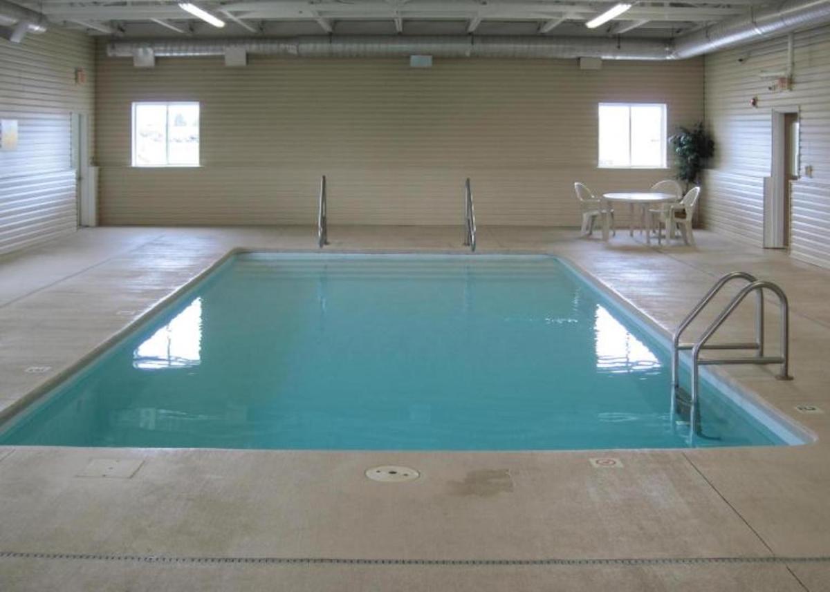 Motel 6-Avoca, IA - Housity