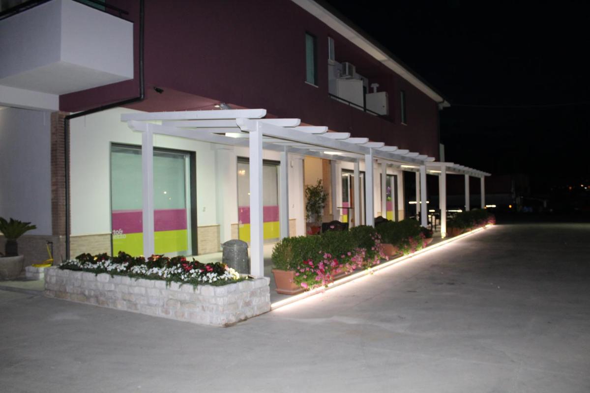 Otto&Mezzo B&B - Housity