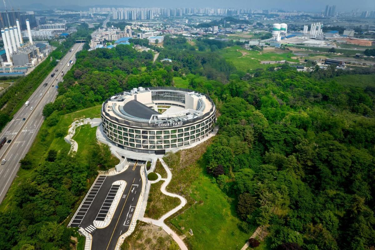 Courtyard by Marriott Pyeongtaek - Housity
