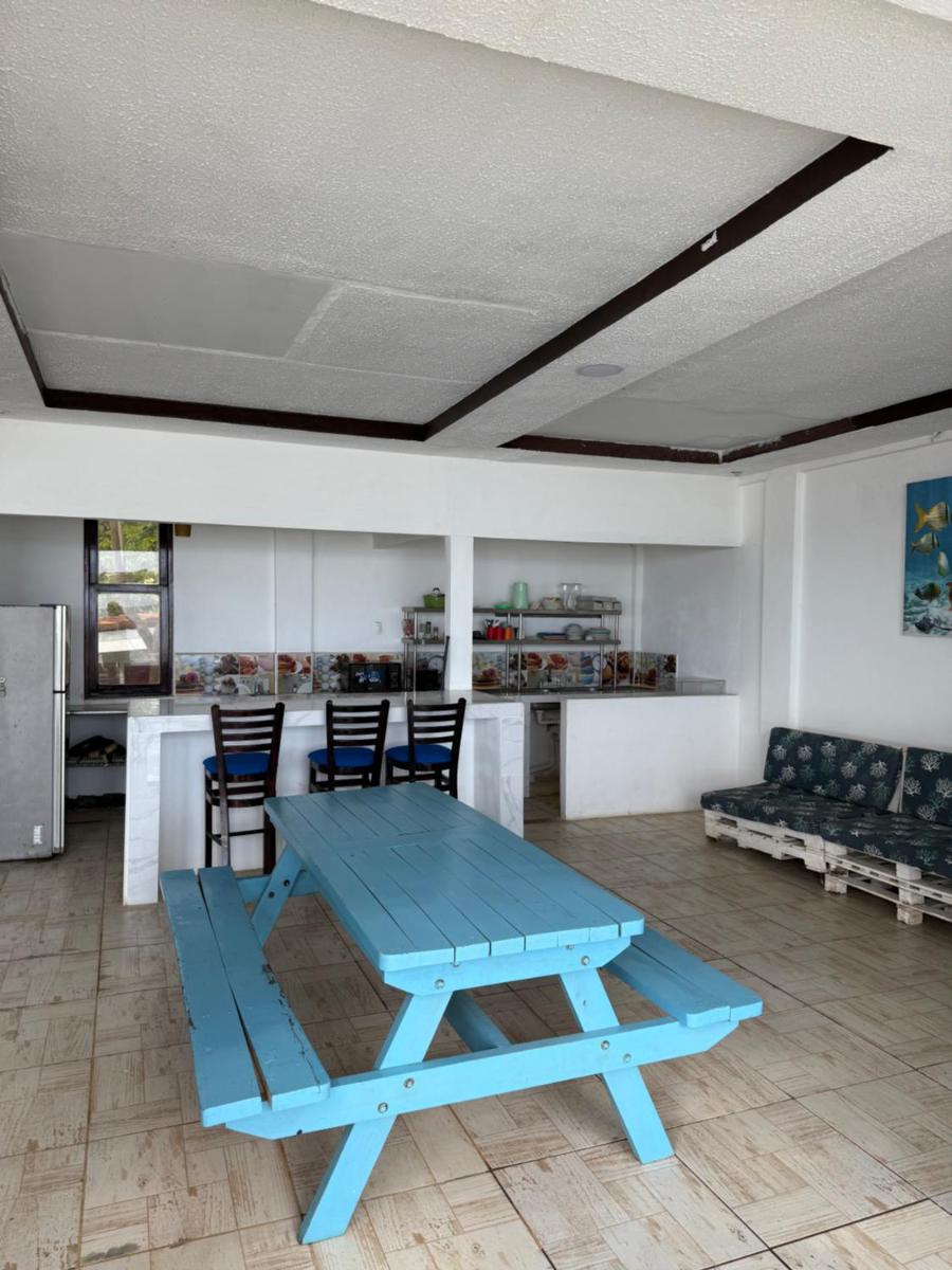 Miramar Beach House - Housity