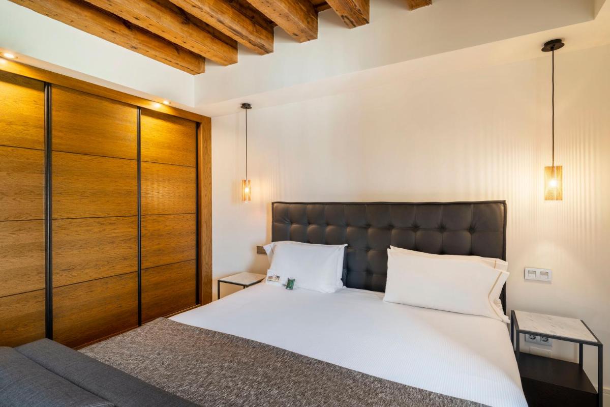 Cama o camas de una habitación en Áurea Convento Capuchinos by Eurostars Hotel Company