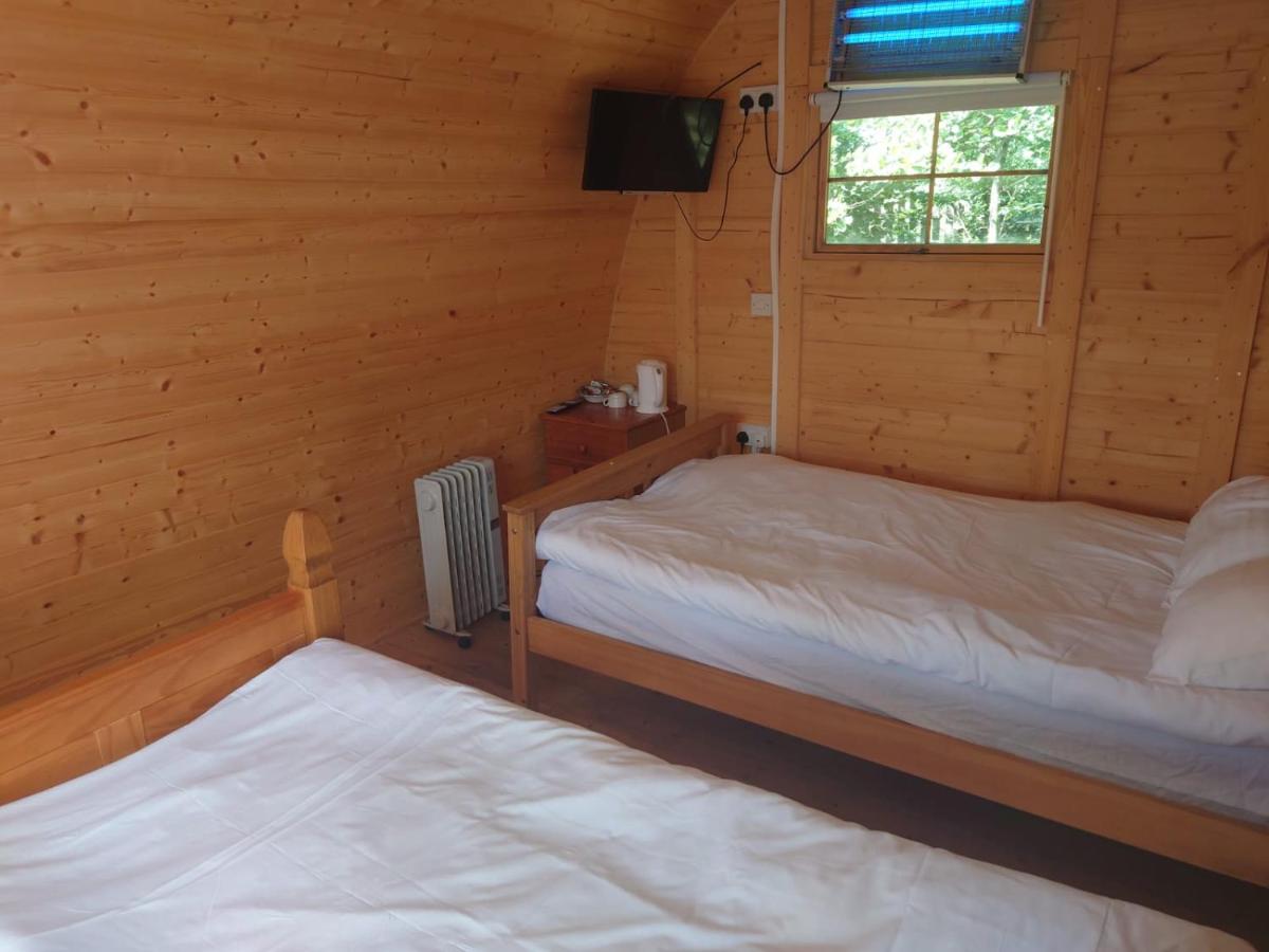MacDonald Cabins - Housity