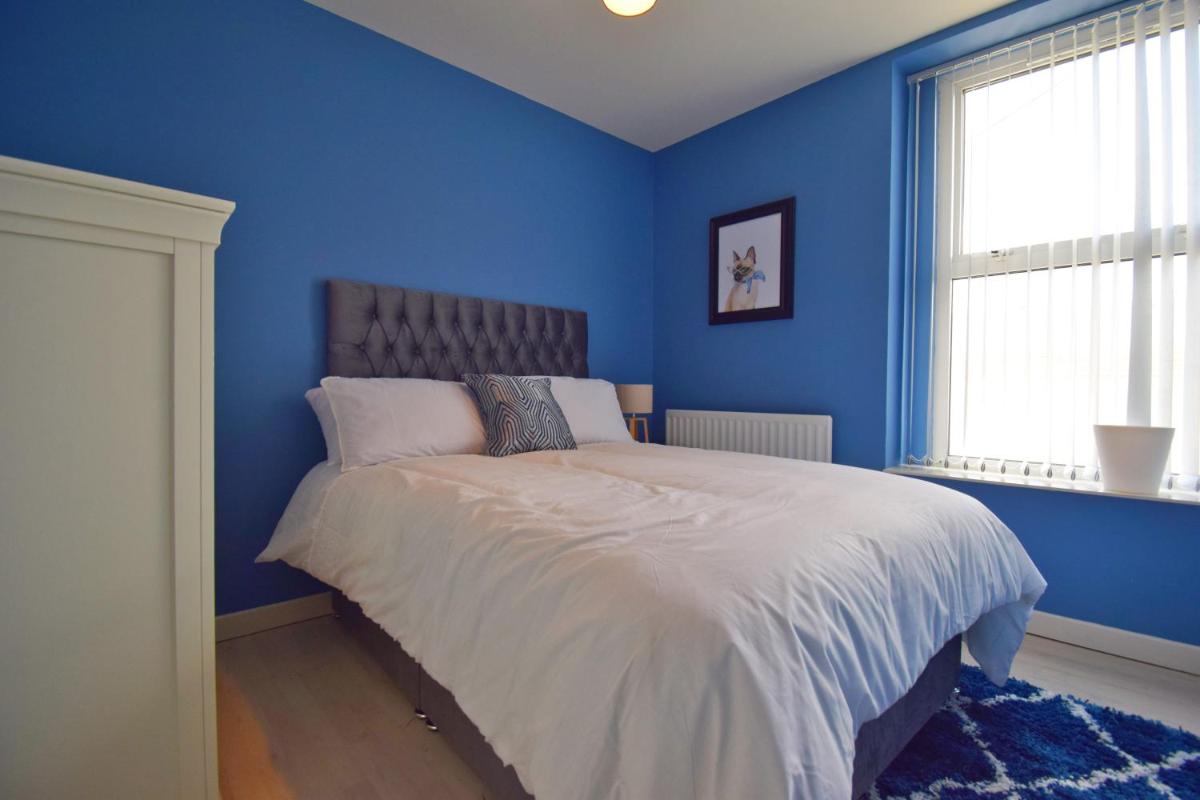 Lovely 2 Bedroom Apartment in Omagh Town Centre - Housity