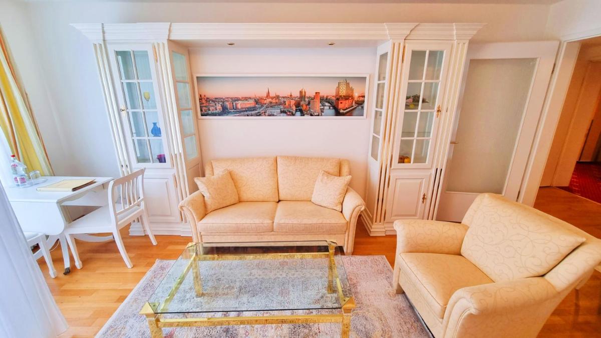 New Living Home Residenzhotel Hamburg - Housity
