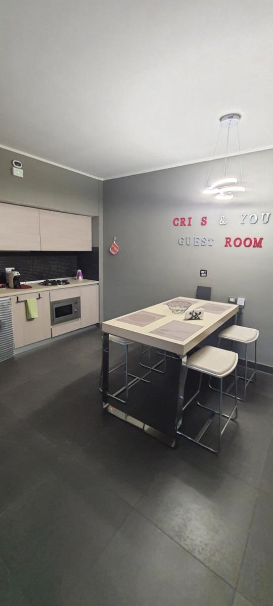 CRI'S & YOU guest room - Housity