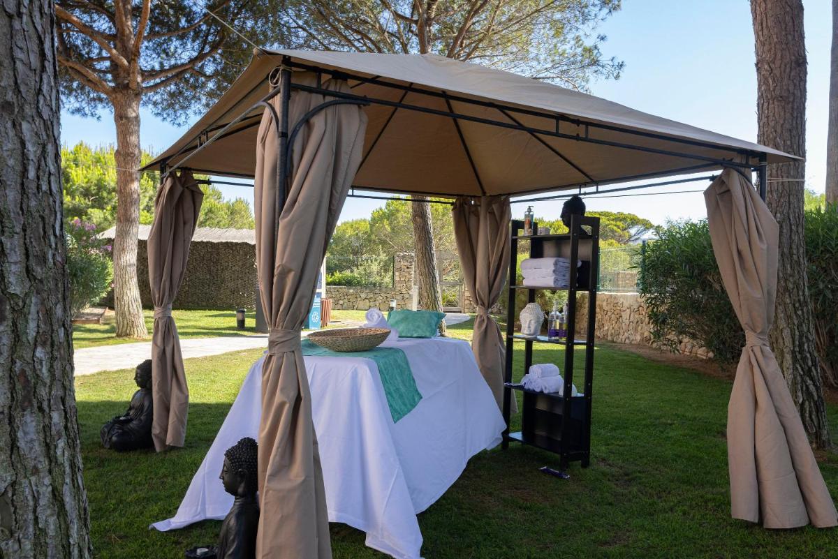Hipotels Barrosa Garden - Housity