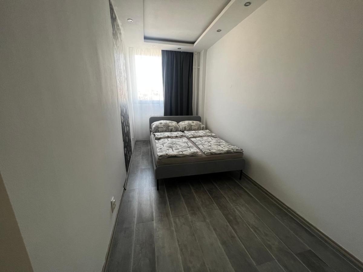 Dave Apartman - Housity