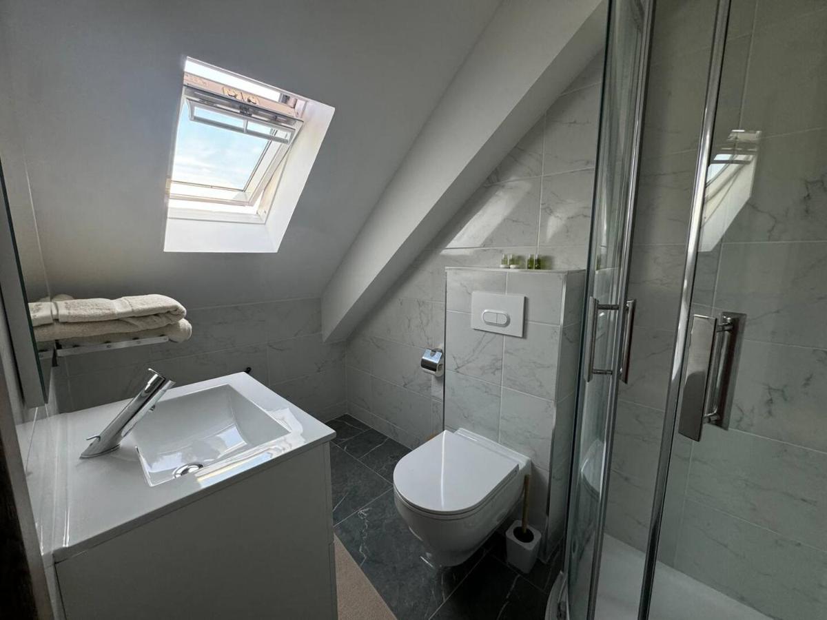 Appart Hôtel la roseraie - Housity