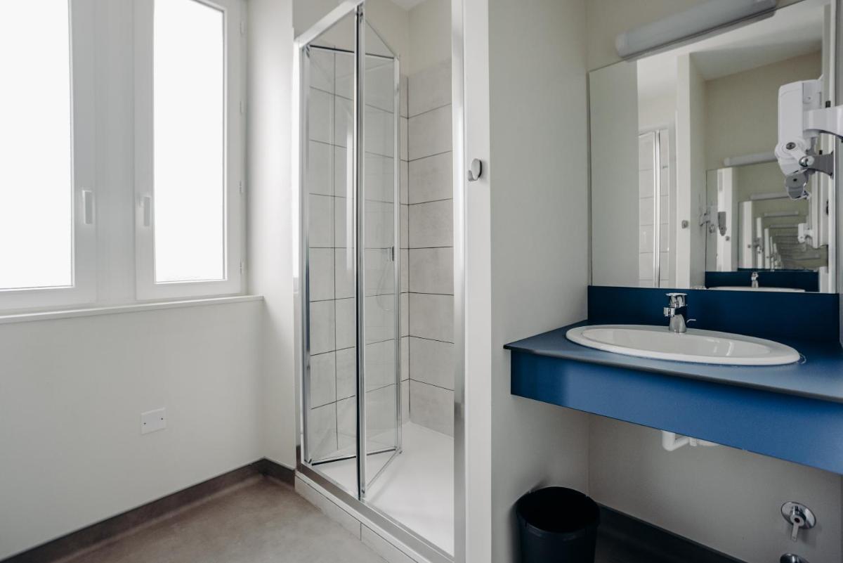 Hostel Demain c'est loin - Housity