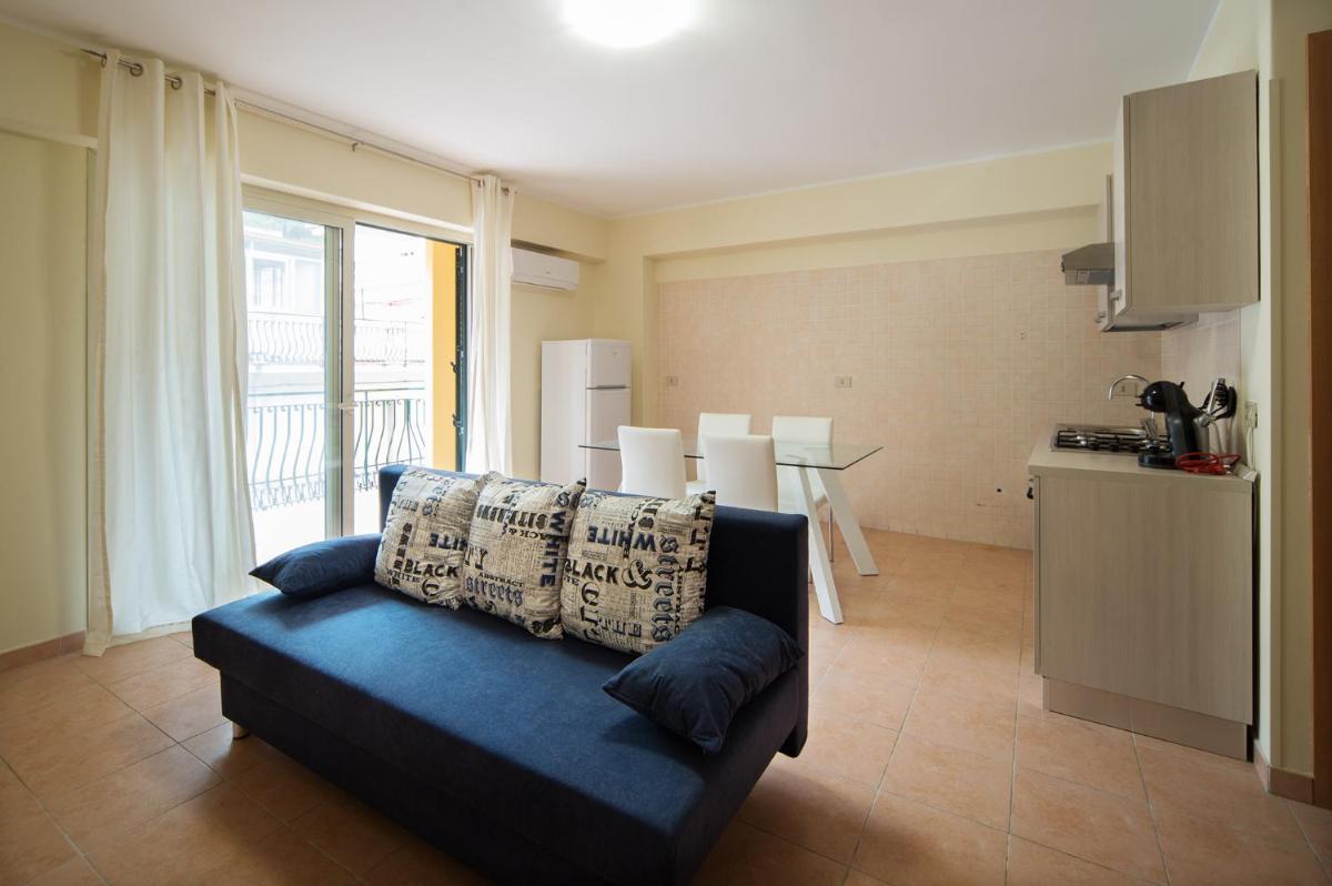 MIlly House - Housity