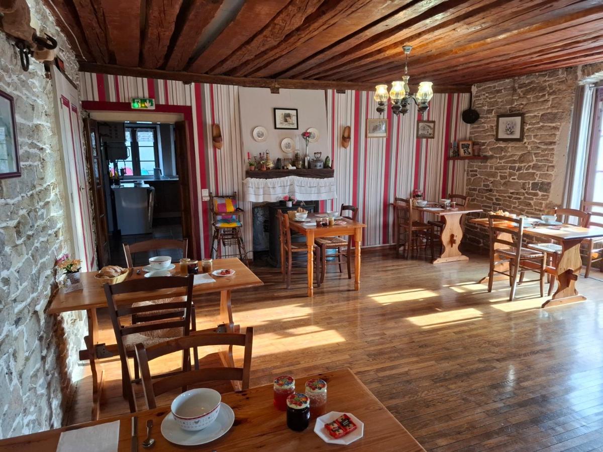 Auberge du tilleul chambres de campagne dans la région lacs et cascades - Housity