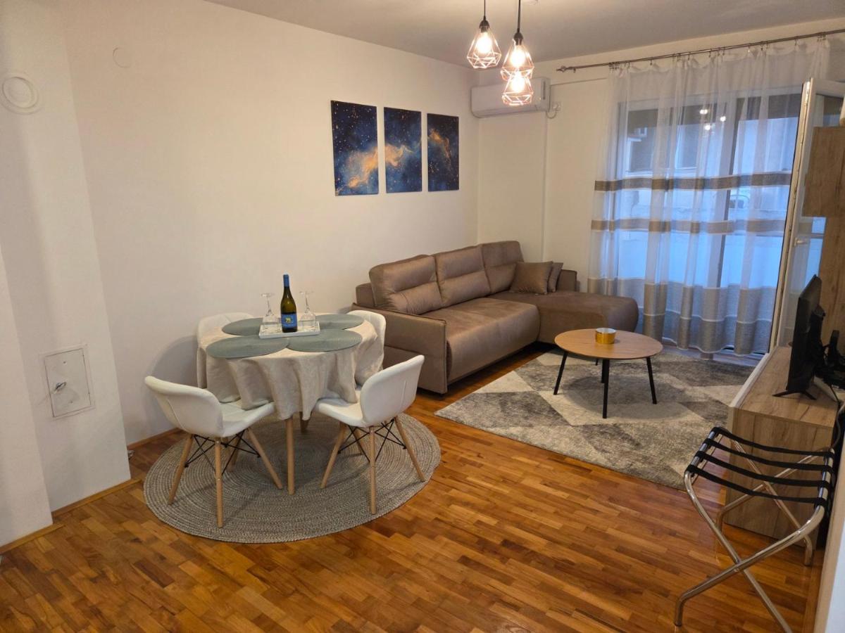 Star Apartman - Housity