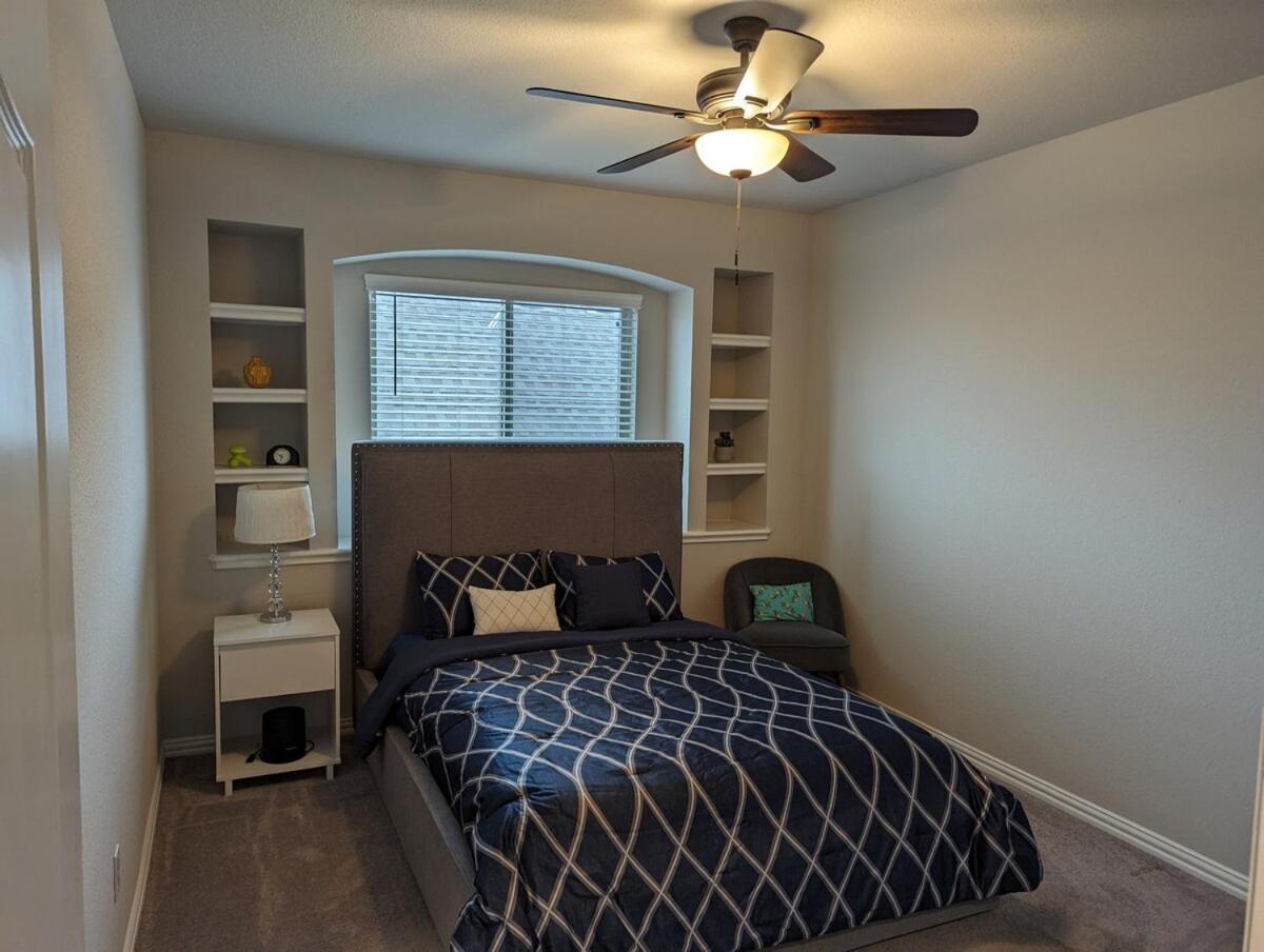 Spacious Home in Melissa TX - Housity