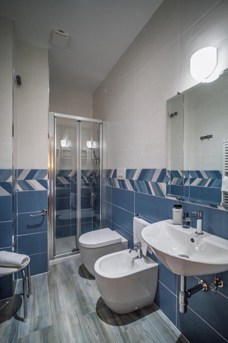Hotel Riviera - Hizvo