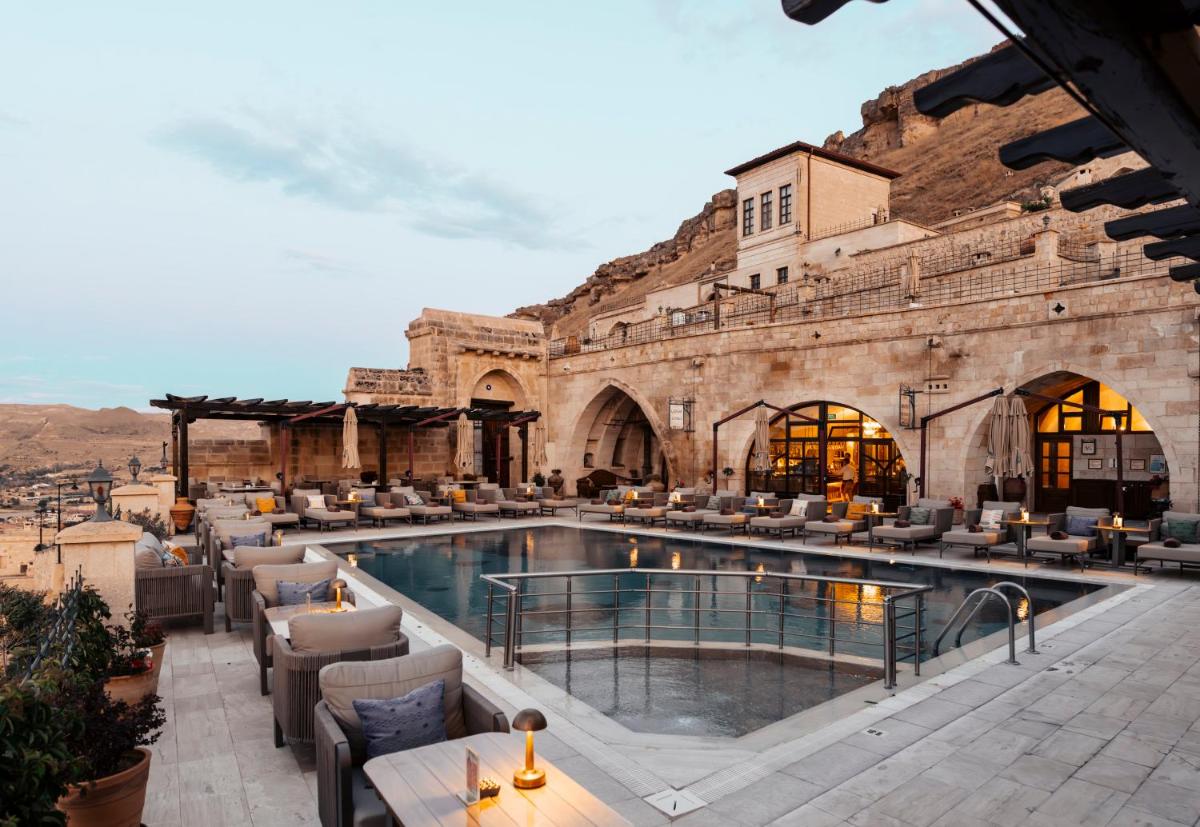 Kayakapi Premium Caves Cappadocia - Housity