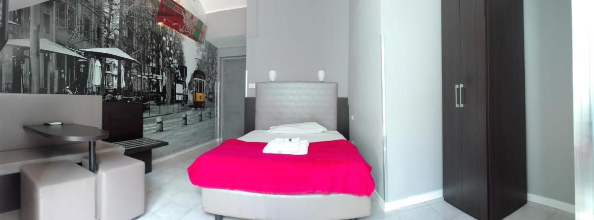 NEW GENERATION HOSTEL Navigli Milano - Housity