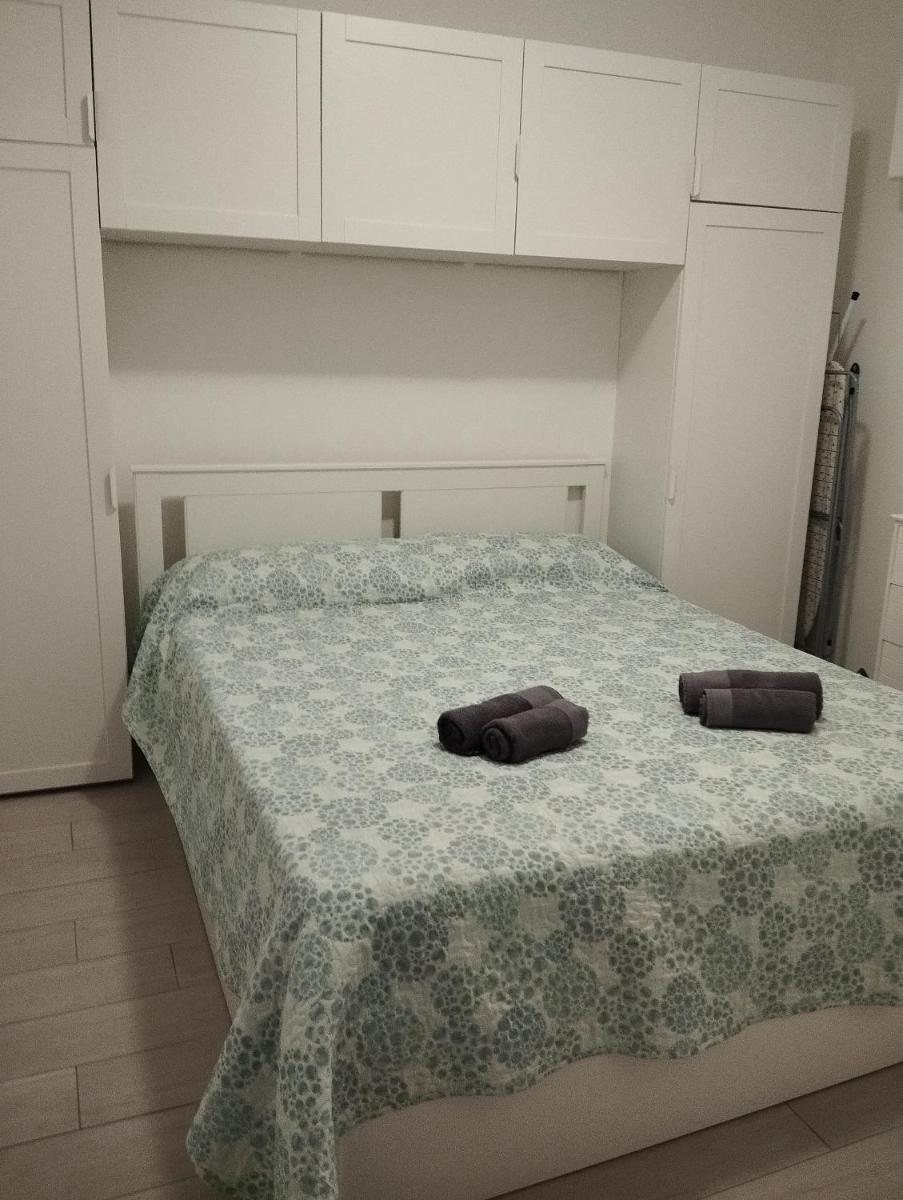 LAMBERTI Beach Apartment - 150 m from the sea - just renewed - WIFI - Housity