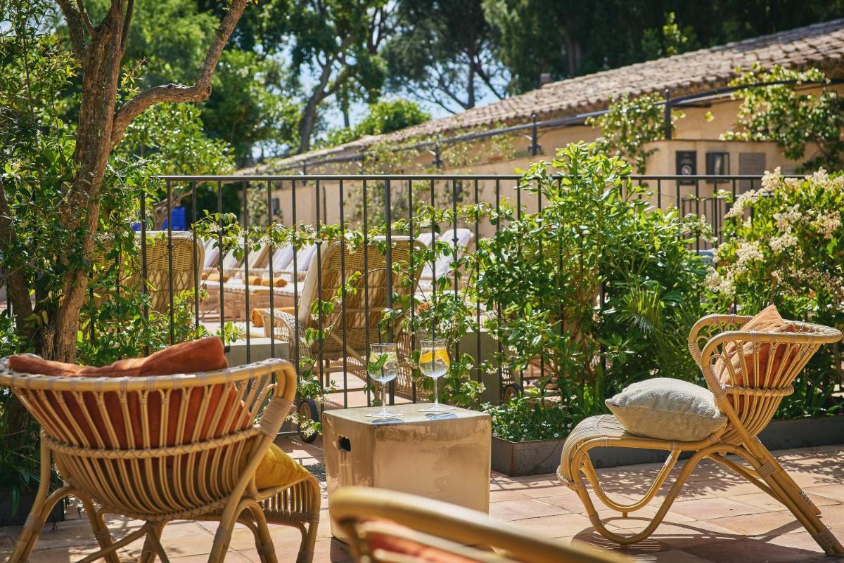 Jardin de l'établissement La Ferme D'Augustin