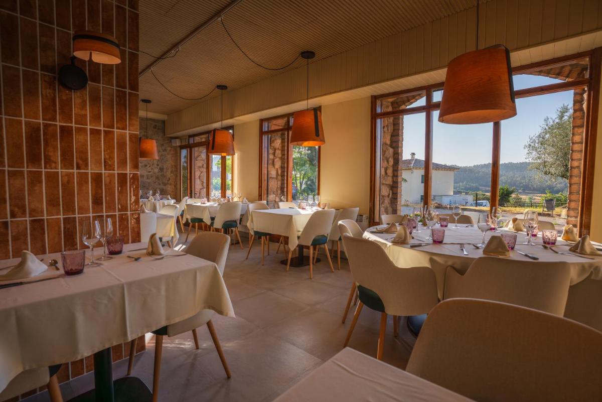 Aparthotel Cal Marçal - Housity