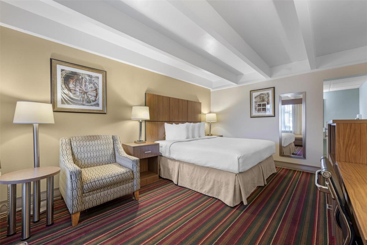 Best Western El Rancho Palacio - Housity