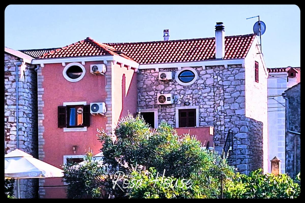 Apartments Rosa - Housity