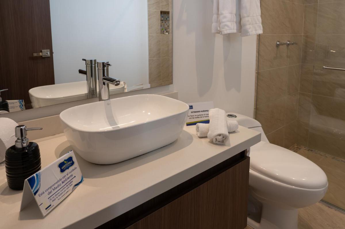 Hotel Campestre Montecarlo - Housity