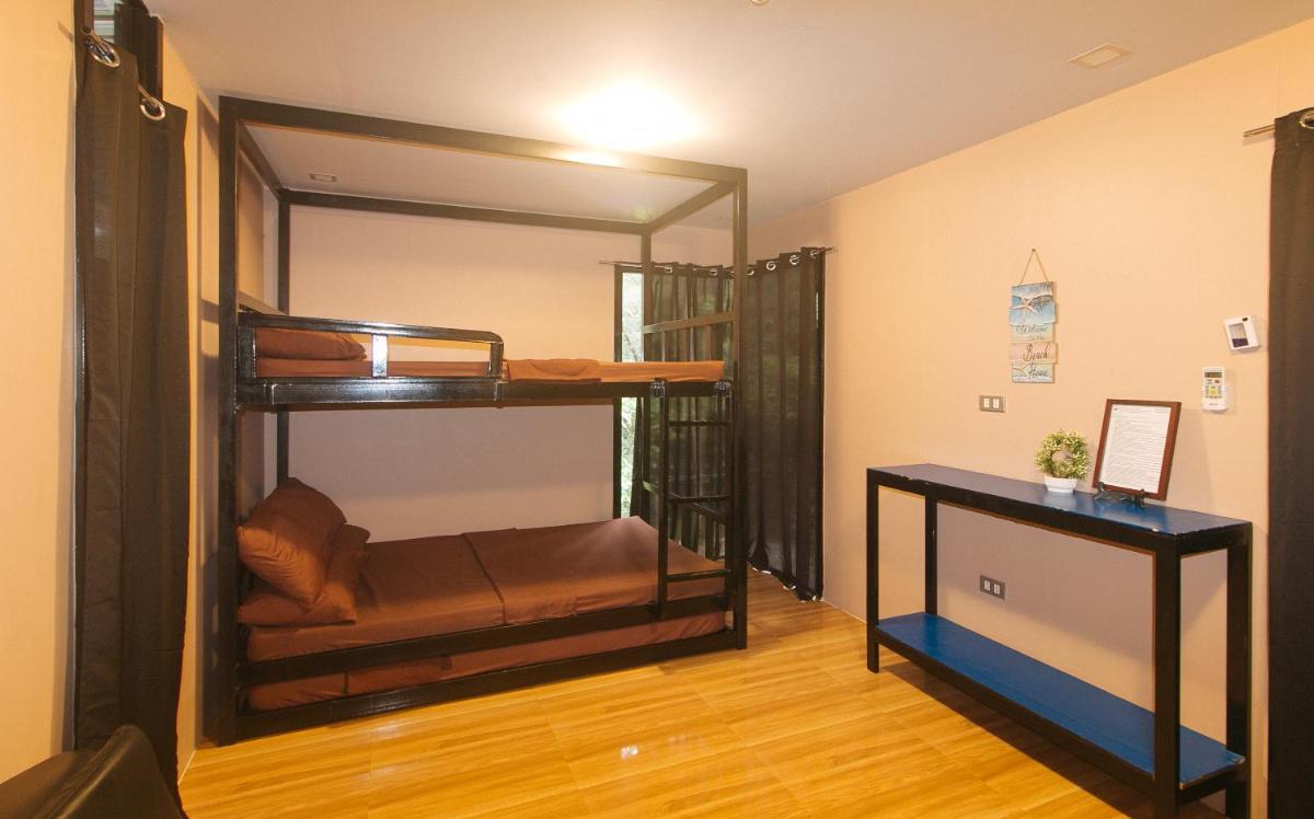 RedDoorz @ Dolce Cabanas Beach Resort - Housity