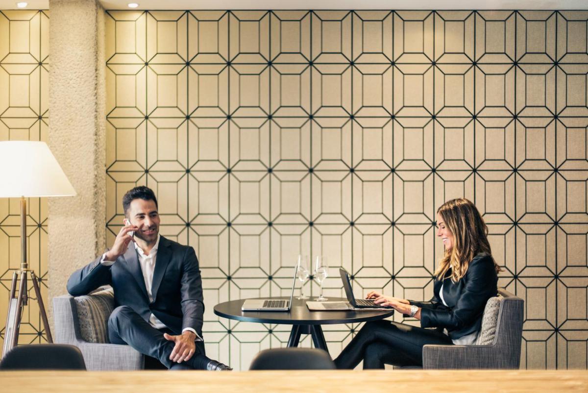 Clientes alojados en Hotel Mercure Jardines de Albia