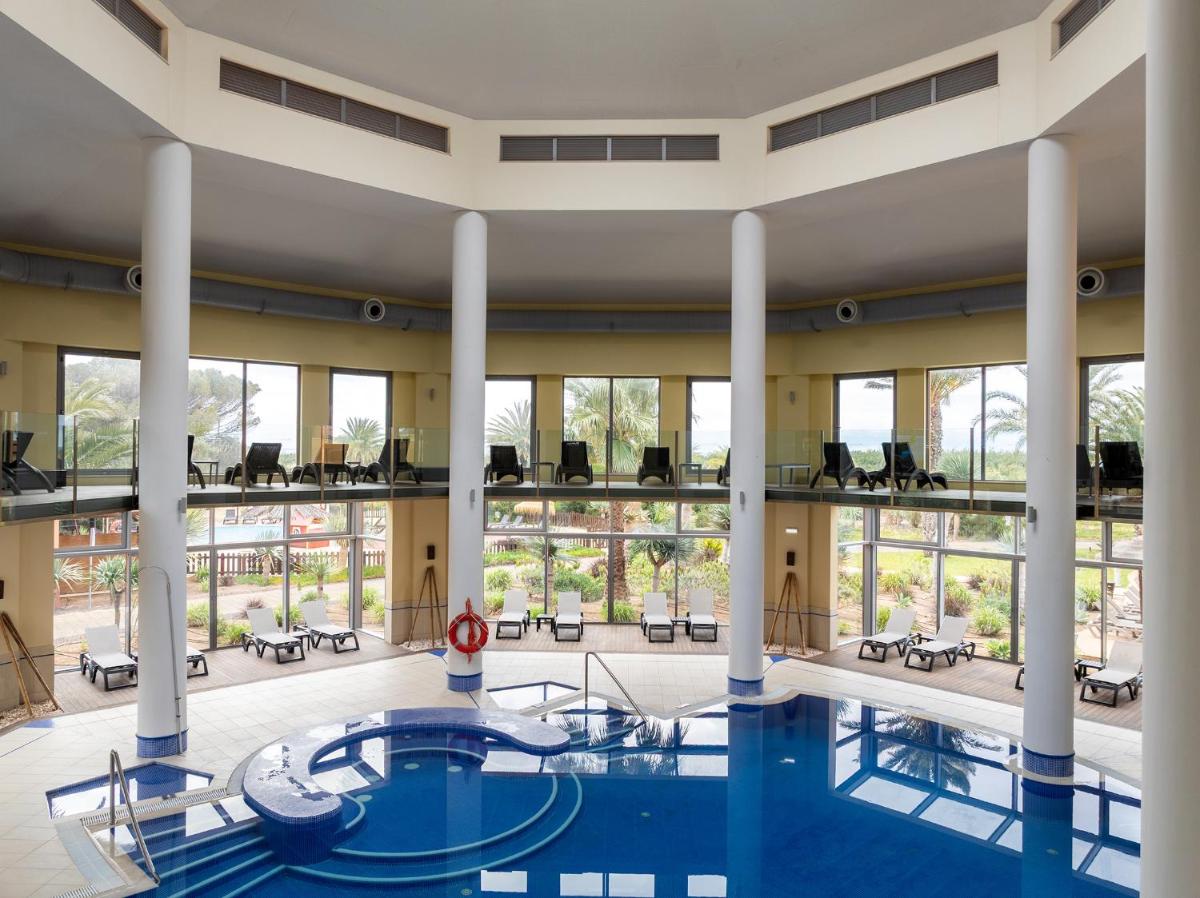 A piscina em ou perto de Pestana Porto Santo Premium All Inclusive Beach & SPA Resort