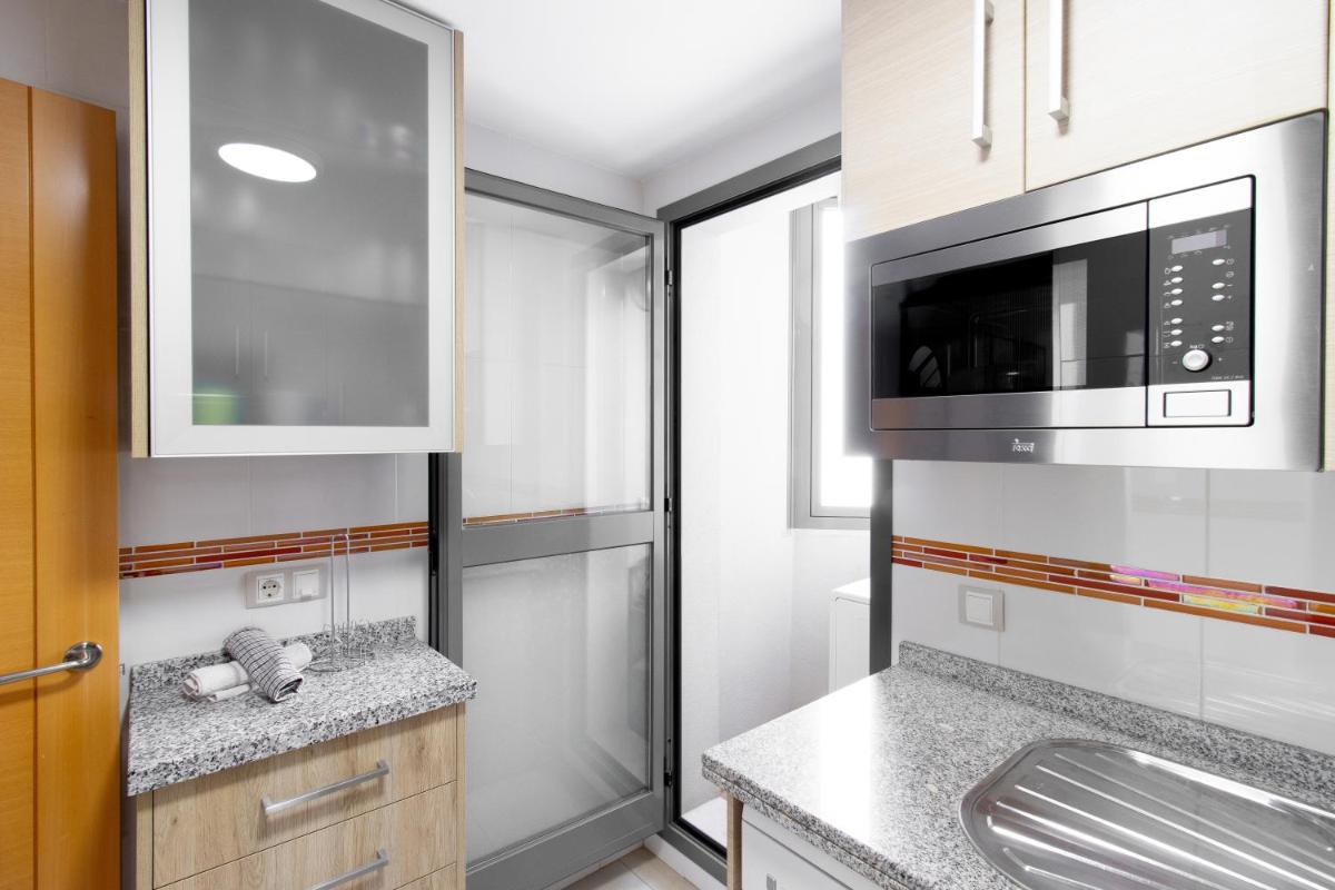 Rooftop Apartment, Nerja - Hizvo