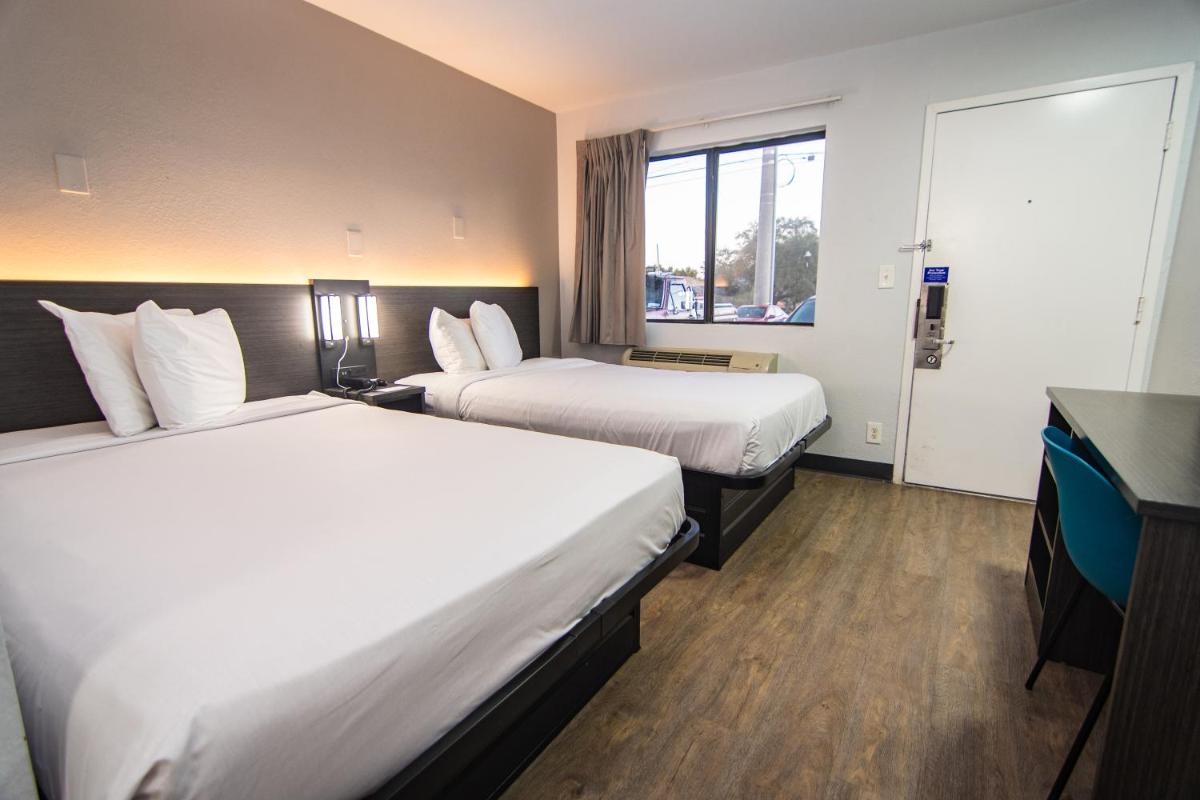 Motel 6-Lakeland, FL - Housity