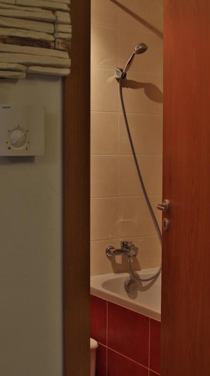 Suitetrails - Honey Wellness Apartman