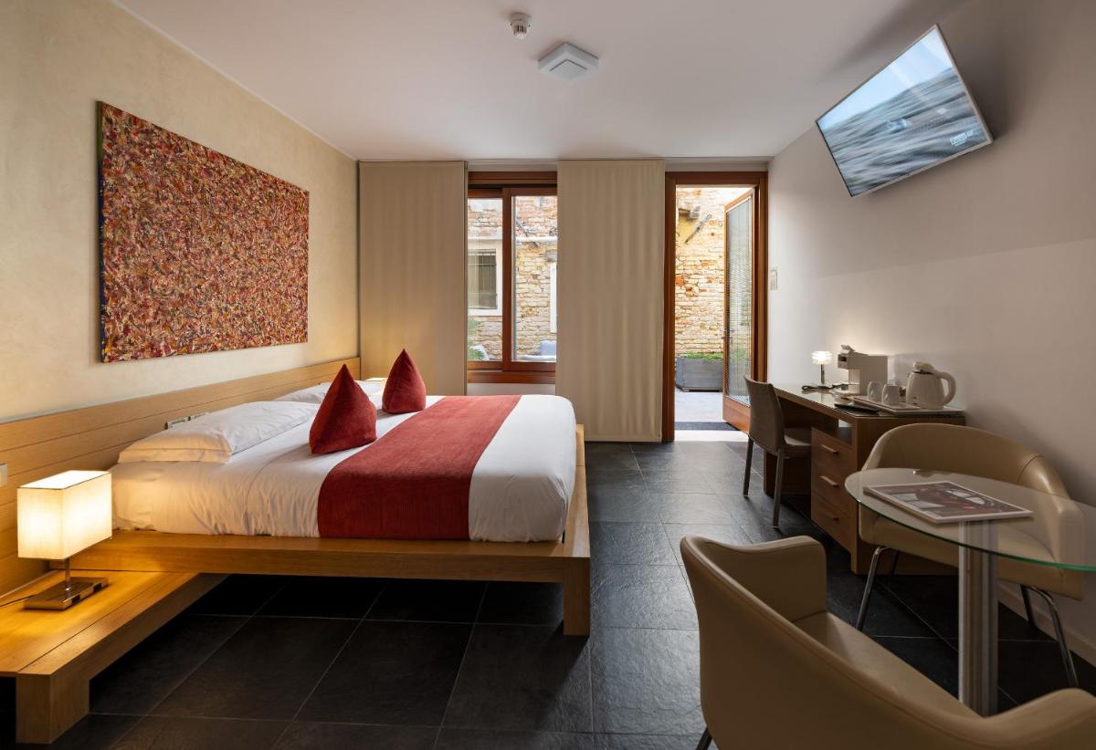 Ca' Pozzo Inn - Housity