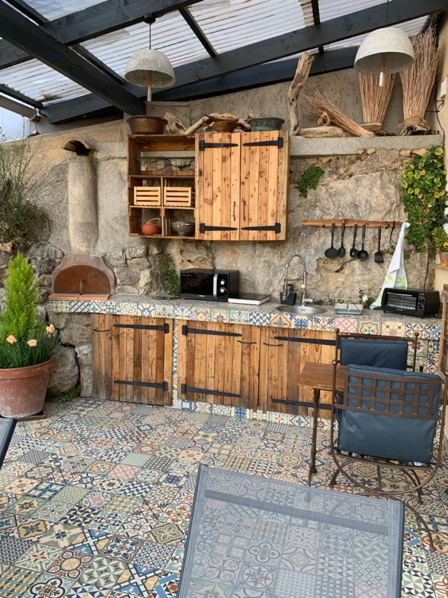 Skylark Bed & Breakfast - Housity