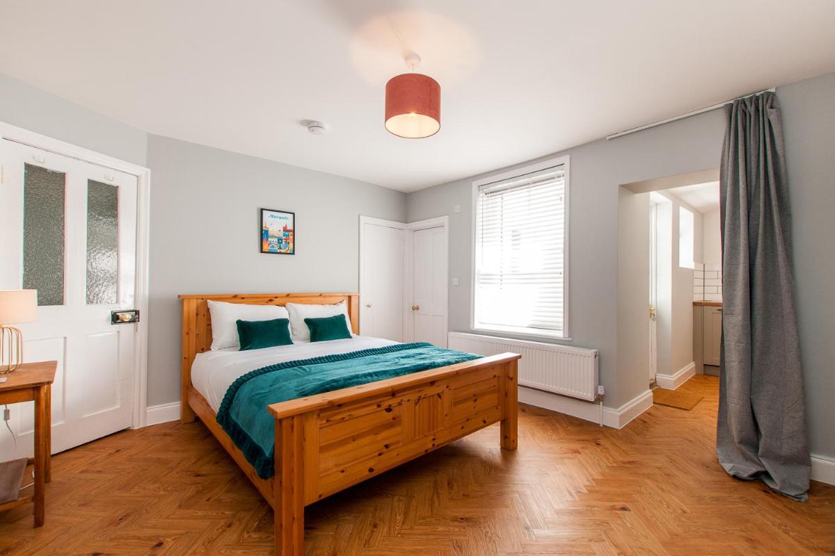 Trinity Garden Apartment - Margate Old Town - Housity