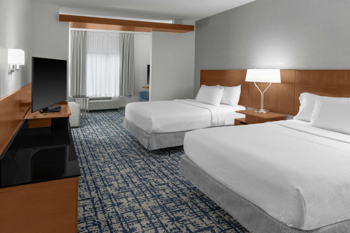 Fairfield Inn and Suites by Marriott Calhoun - Housity