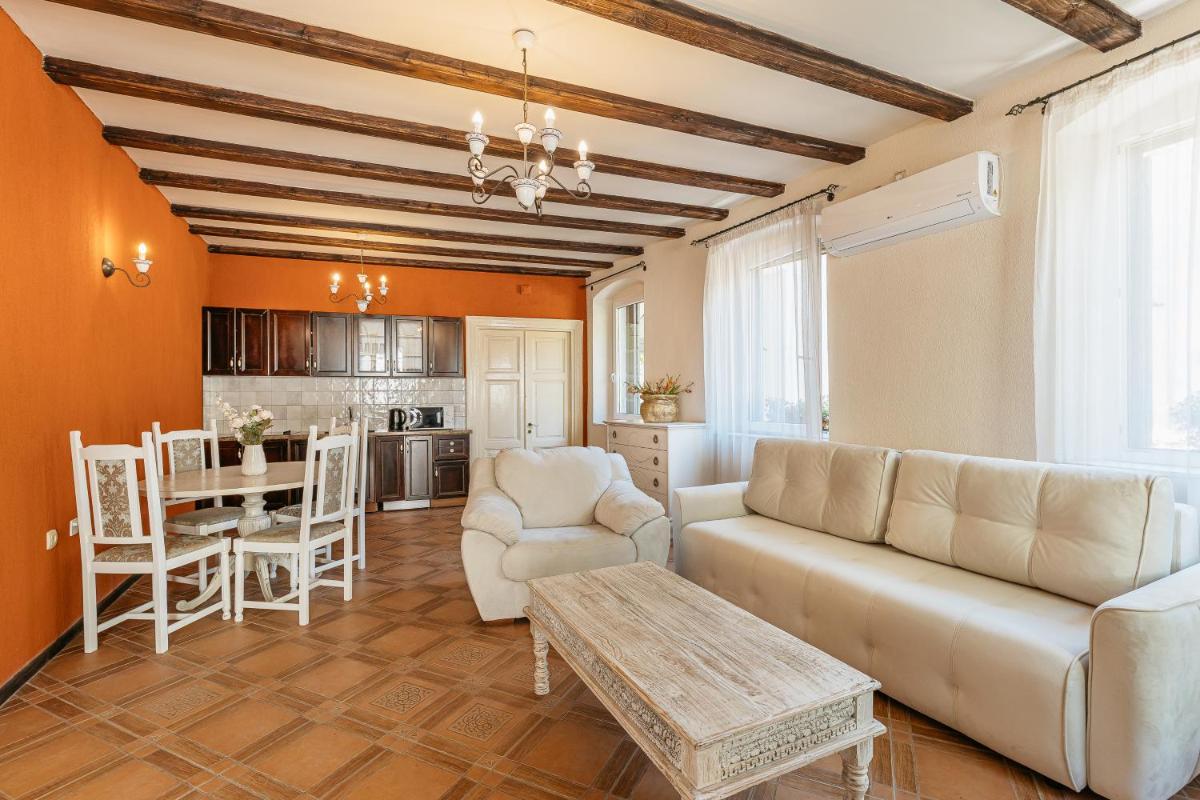 Apartments Leo - Hizvo
