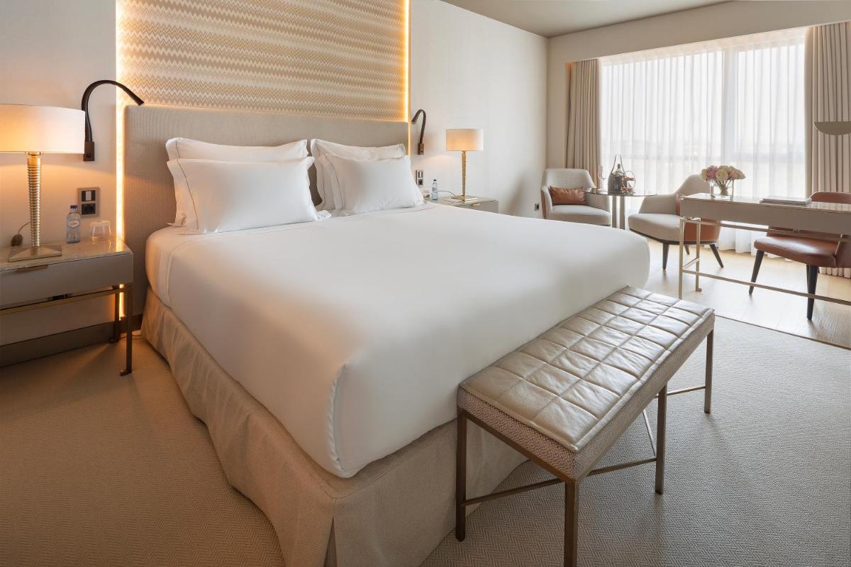 Uma cama ou camas num quarto em EPIC SANA Marquês Hotel