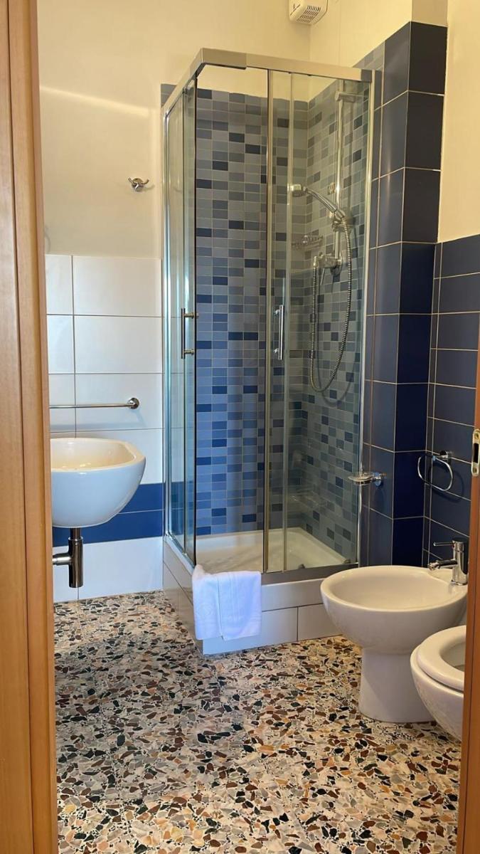 La Locomotiva Rooms - Housity