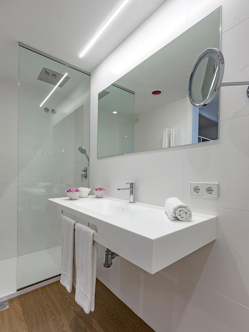 Un baño de Oliva Nova Beach & Golf Hotel