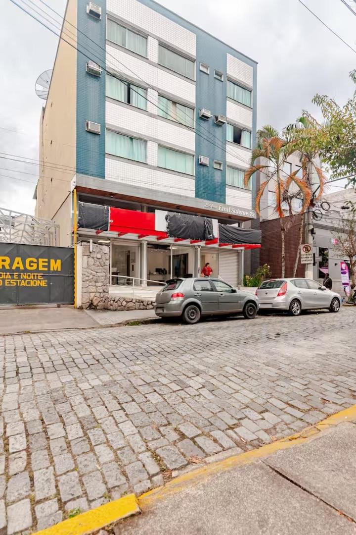 Apartamento no centro de Nova Friburgo - Housity