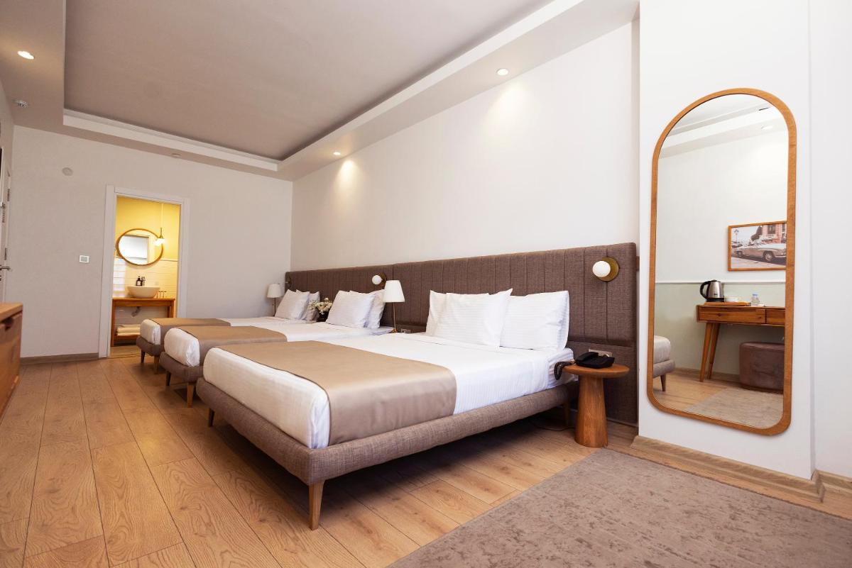 Meshk Airport Hotel - Housity