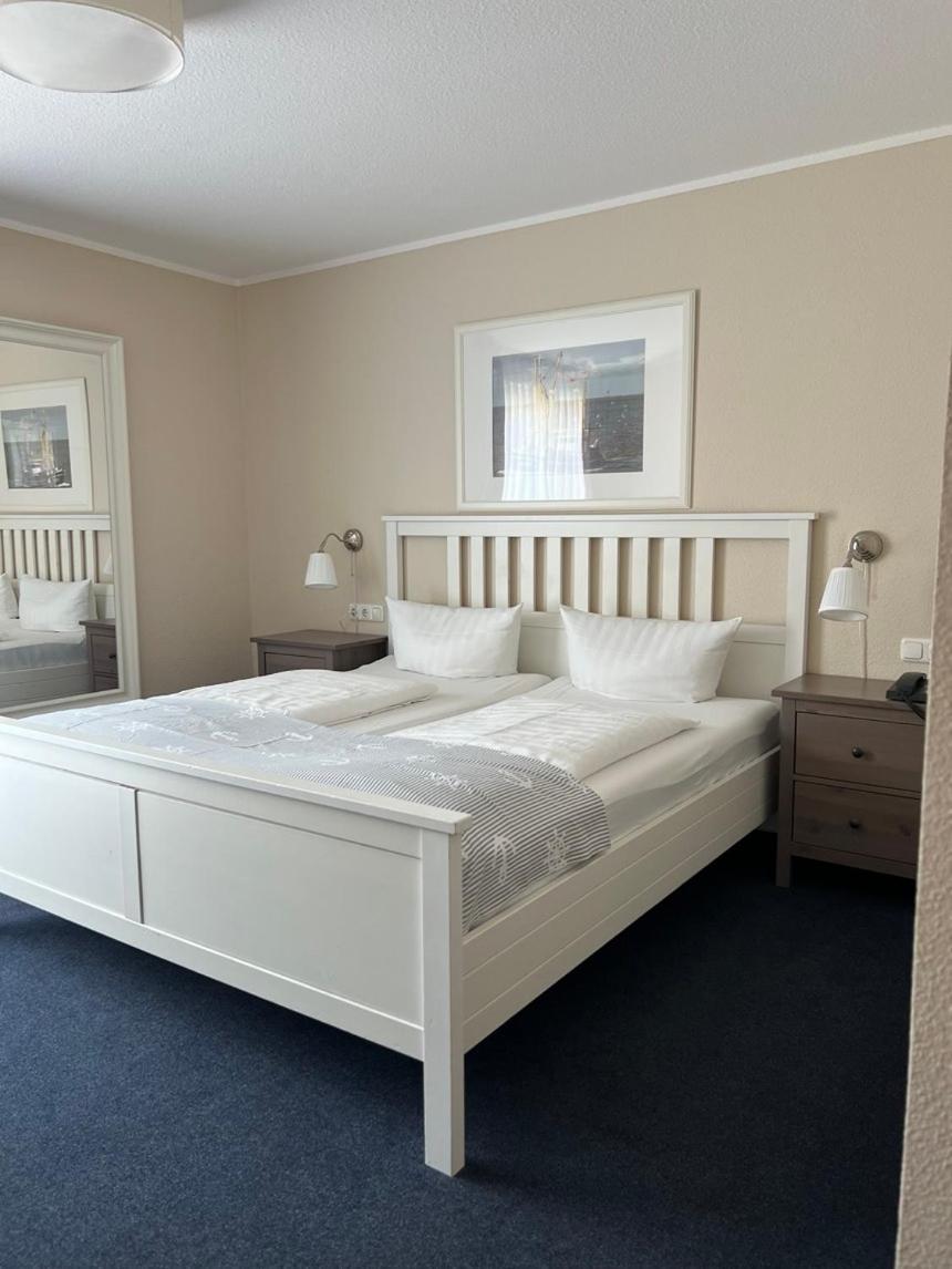 Hotel Admiral Scheer - Housity