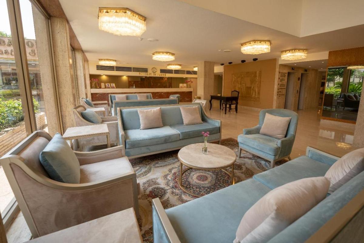 Baron Hotel Cairo - Housity